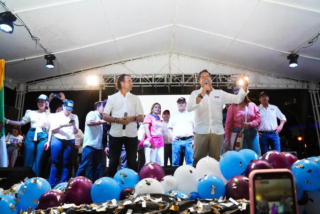 Fico Gutiérrez: No soy ni mesías ni salvador